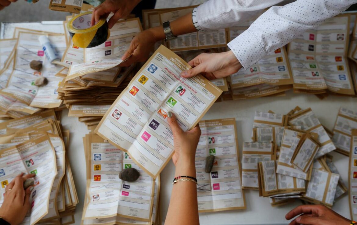 Inicia la elección presidencial en México