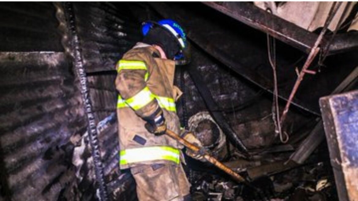 Bomberos atendió un incendio en vivienda en Cuscatancingo