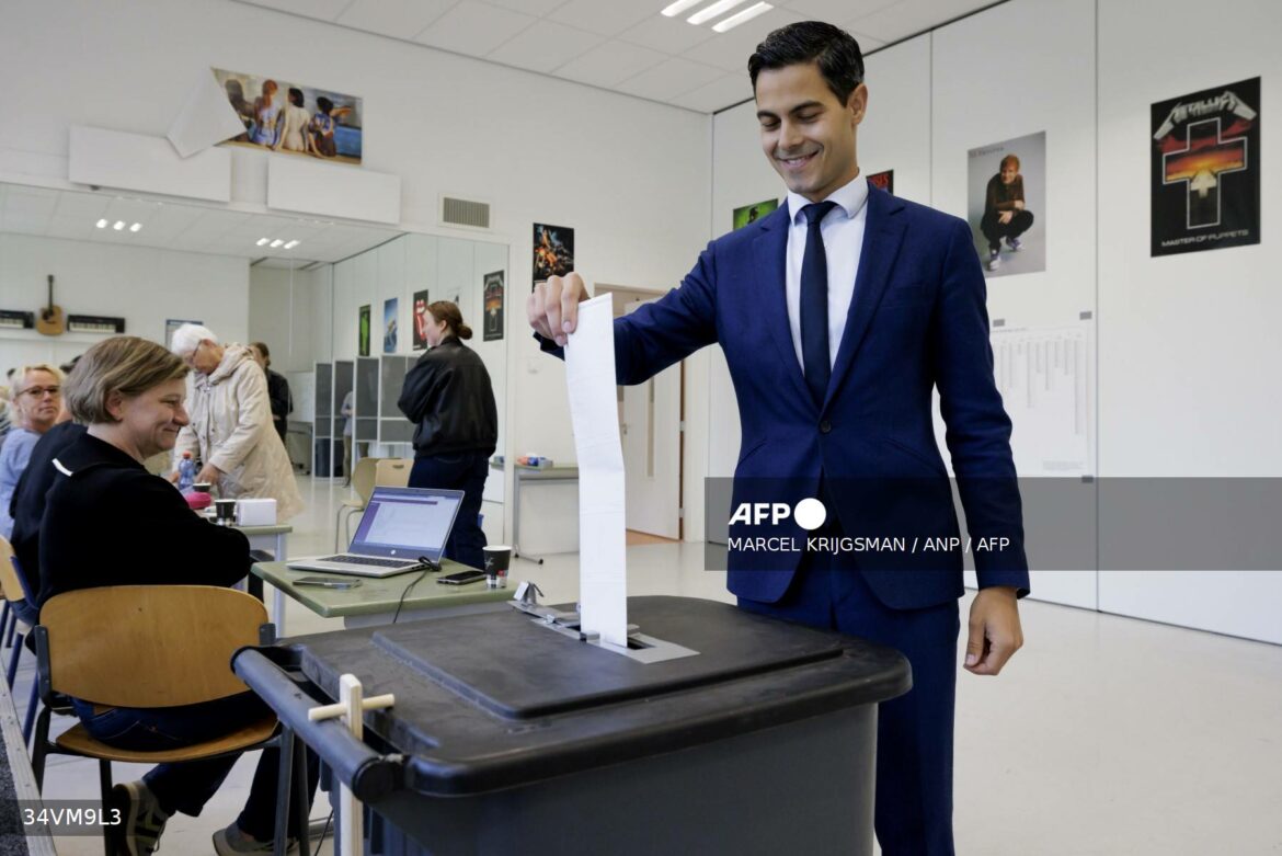 Las elecciones europeas arrancaron con la votación en Países Bajos