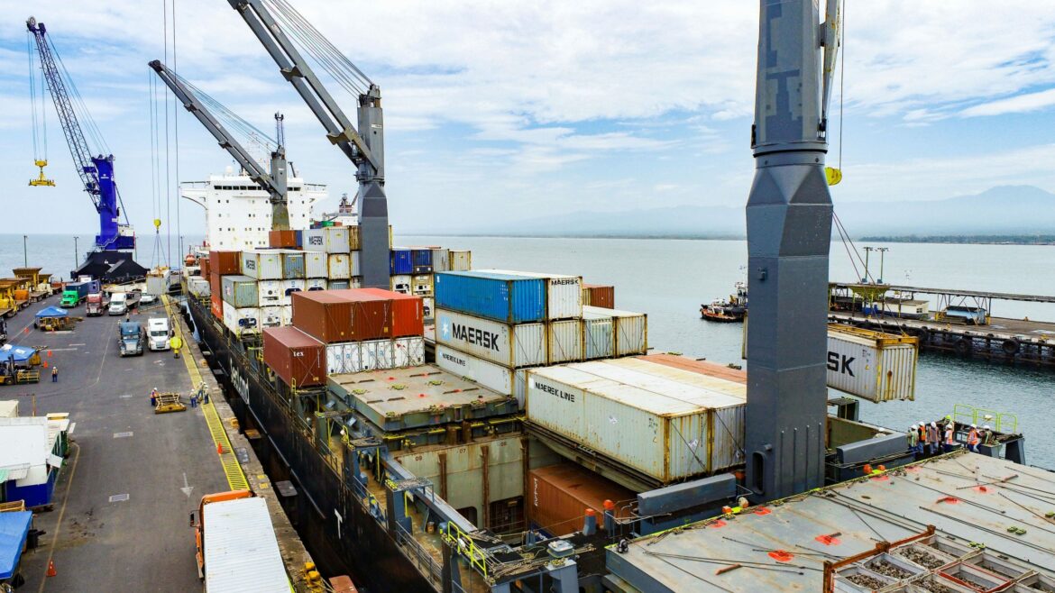 Acompañamiento del sector privado será “necesario” para que el presidente Bukele logre resolver el problema económico de El Salvador