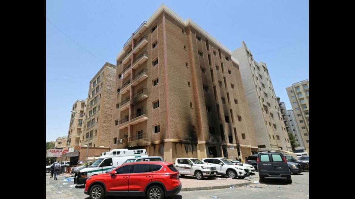Al menos 41 muertos deja un incendio en edificio residencial para trabajadores en Kuwait