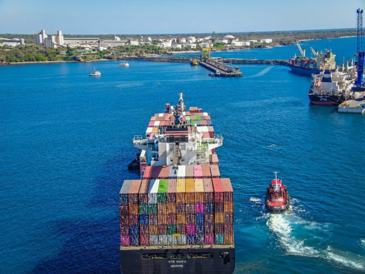 CEPA reporta aumento en importaciones y exportaciones en el Puerto de Acajutla