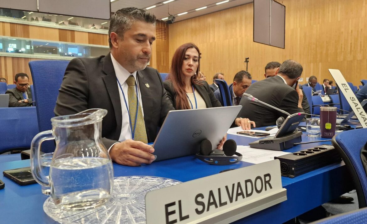 FGR participa en la 15ª reunión del Grupo de Examen de la Aplicación de la Convención de las Naciones Unidas contra la Corrupción en Austria