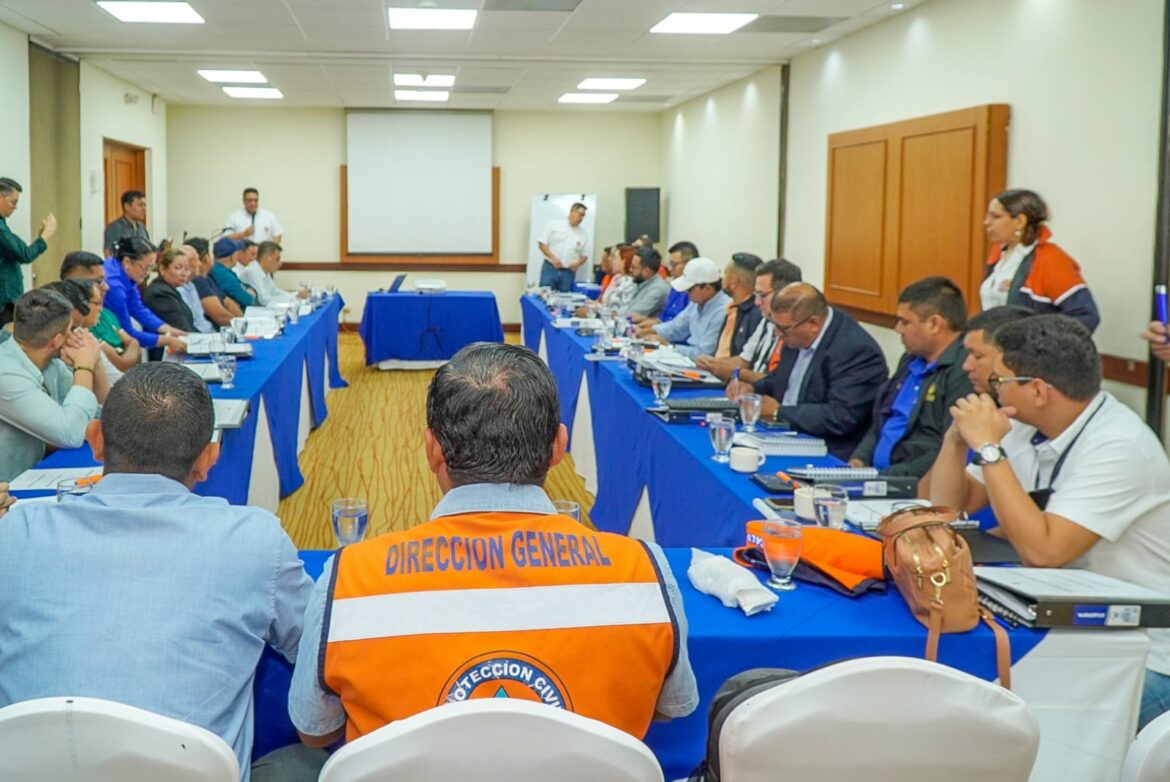 Protección Civil robustece conocimientos de sus equipos sobre la atención de emergencias