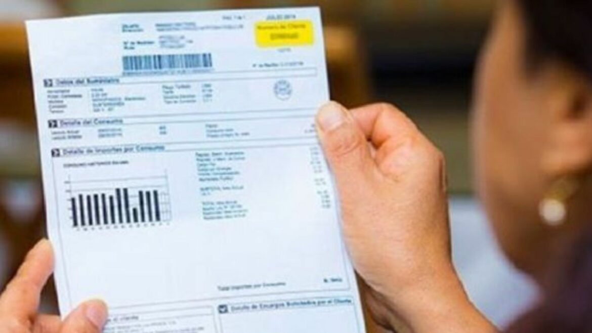 Pdte. Bukele anuncia que FGR ha iniciado investigaciones ante el hallazgo de cobros injustificados por parte de DELSUR y AES a la población