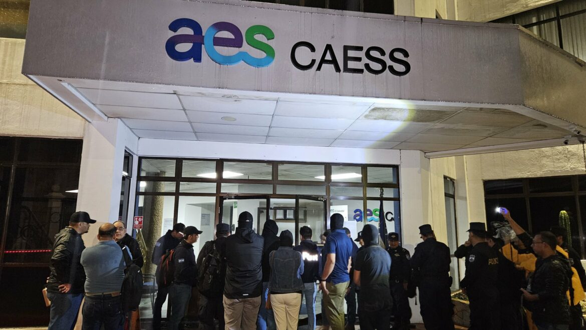 Empresa AES sobre allanamientos por cobros excesivos: «Nos ponemos a completa disposición de las autoridades para brindarles toda la información que puedan requerir y a colaborar en cuanto sea necesario»