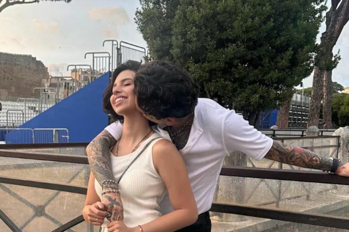 La cantante mexicana Ángela Aguilar niega boda y embarazo de Christian Nodal