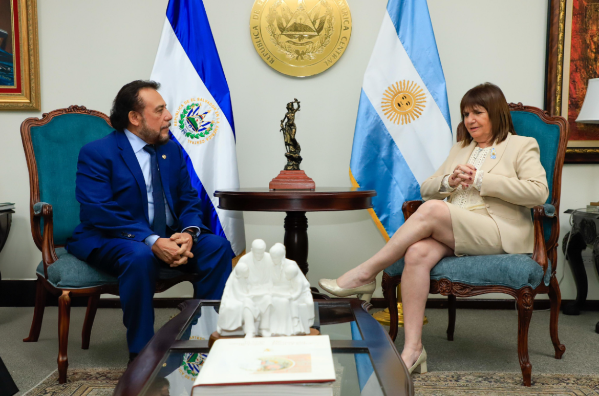 Vpdte. Félix Ulloa también se reúne con alta funcionaria argentina Patricia Bullrich