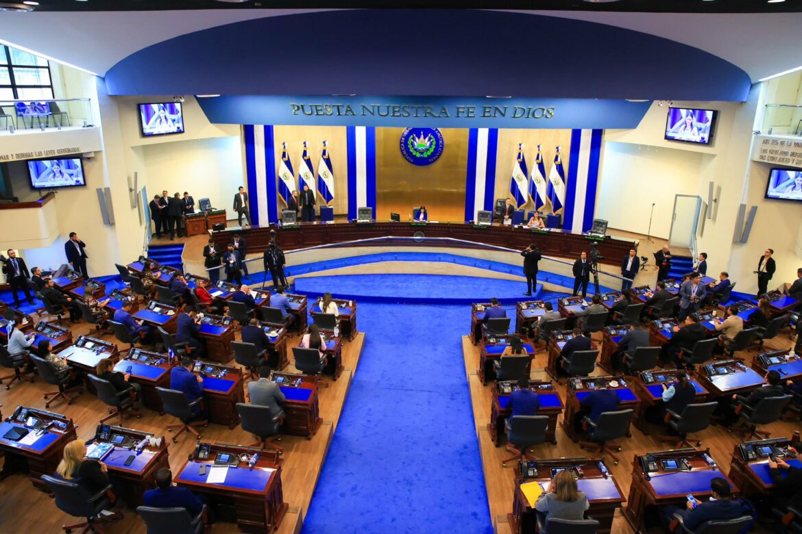 La Asamblea Legislativa aprobó reformar la Ley de Superintendencia de Regulación Sanitaria