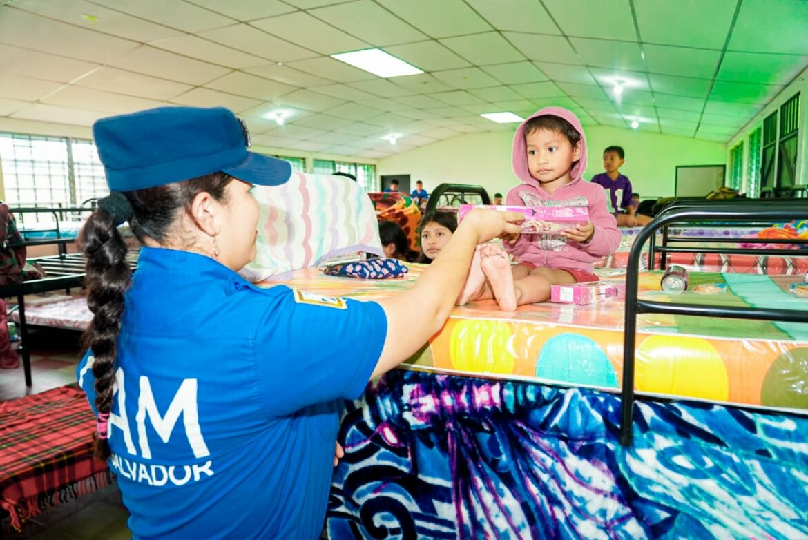 254 refugiados en 14 albergues activados por la alcaldía de San Salvador Centro ante las lluvias