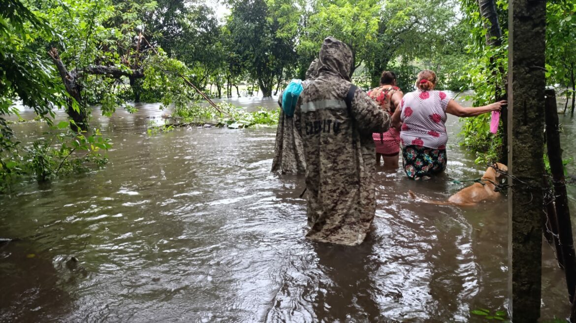 El Salvador agradece la donación de $250.000 para apoyar a los damnificados por las lluvias