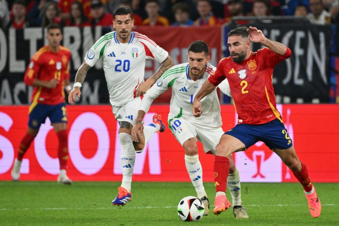 España gana 1-0 a Italia y avanza a octavos de la Eurocopa
