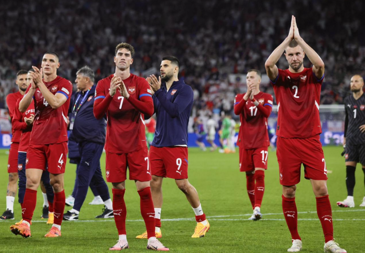 Serbia amenaza con irse de la Eurocopa por cánticos hostiles en el Croacia-Albania