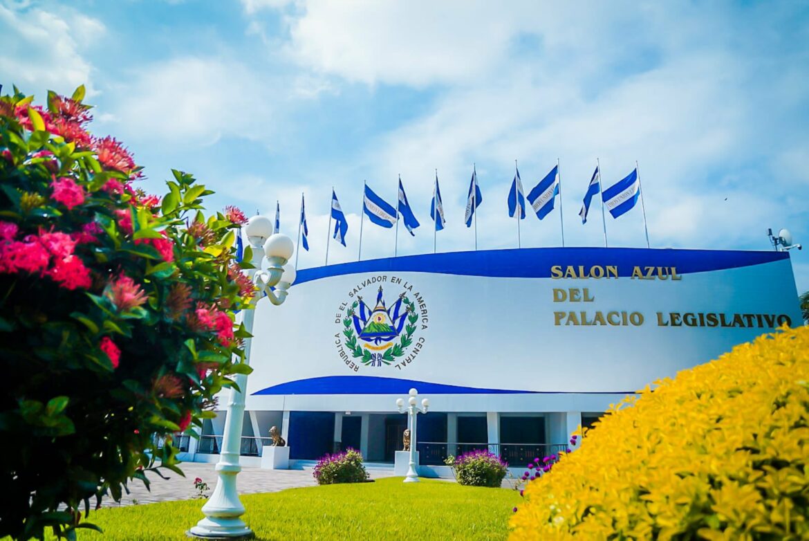 Asamblea Legislativa y sus sedes departamentales estarán recibiendo artículos de primera necesidad para los afectados por las lluvias