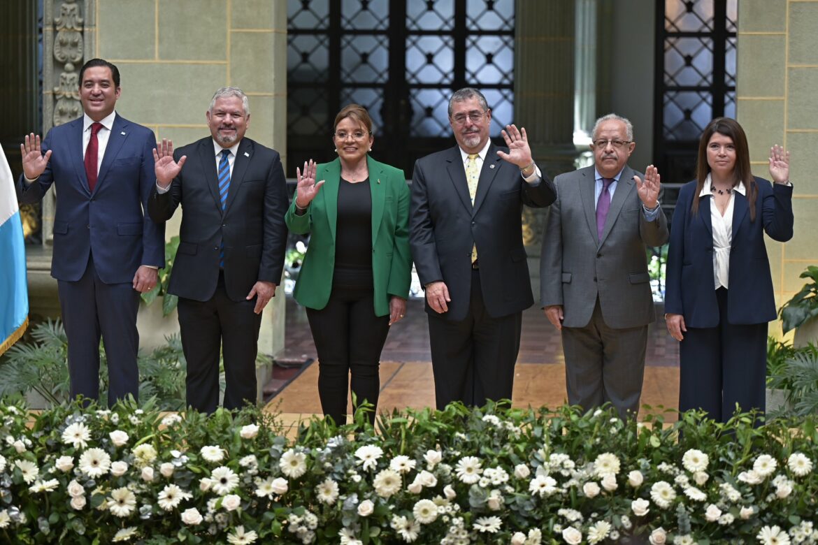 Honduras y Guatemala firman convenio sobre el río Motagua