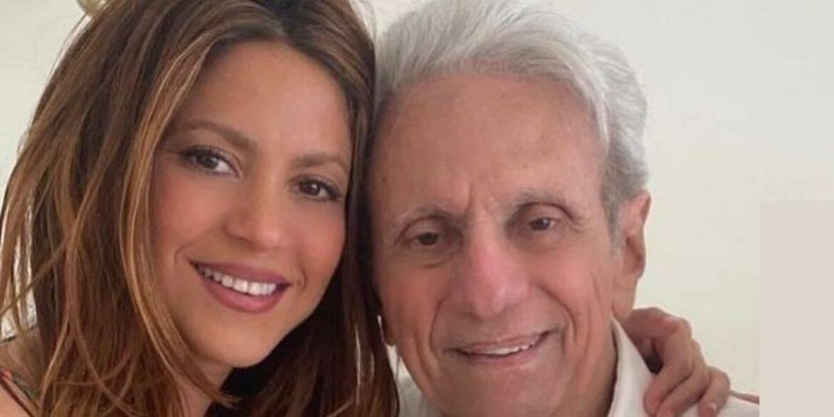 Shakira confirma que su padre fue dado de alta y agradece el apoyo que le han brindado sus fanáticos