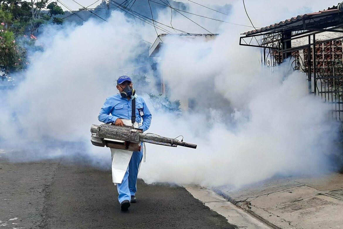 Gobierno lanza jornada de fumigación a nivel nacional para prevenir incremento de enfermedades endémicas