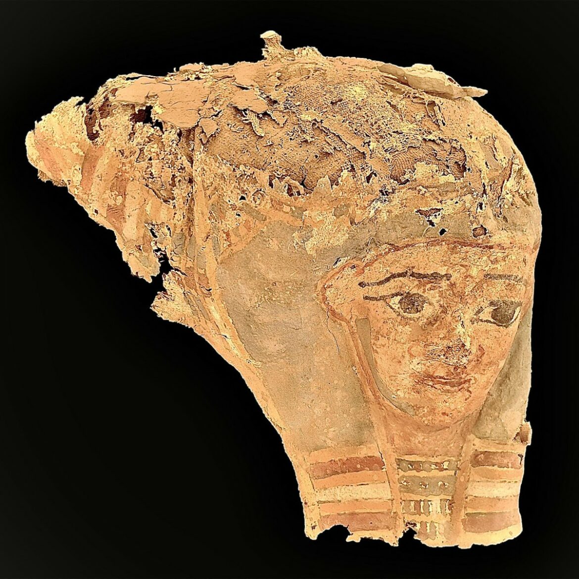 Egipto anuncia el descubrimiento de 33 tumbas antiguas cerca de Asuán