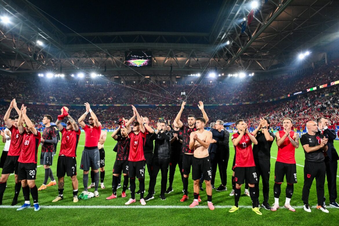 Inglaterra, Francia y Países Bajos se clasifican a octavos de la Euro sin jugar