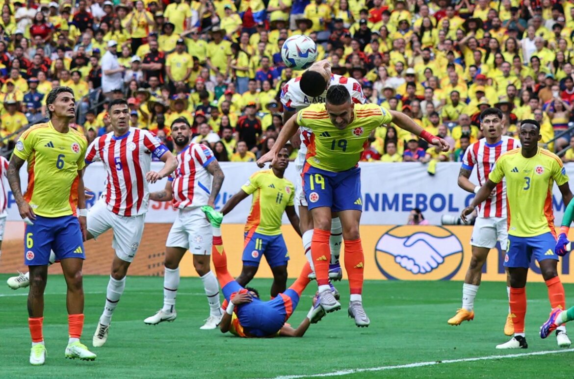Brasil muestra su nueva cara en Copa América; Colombia gana de la mano de James