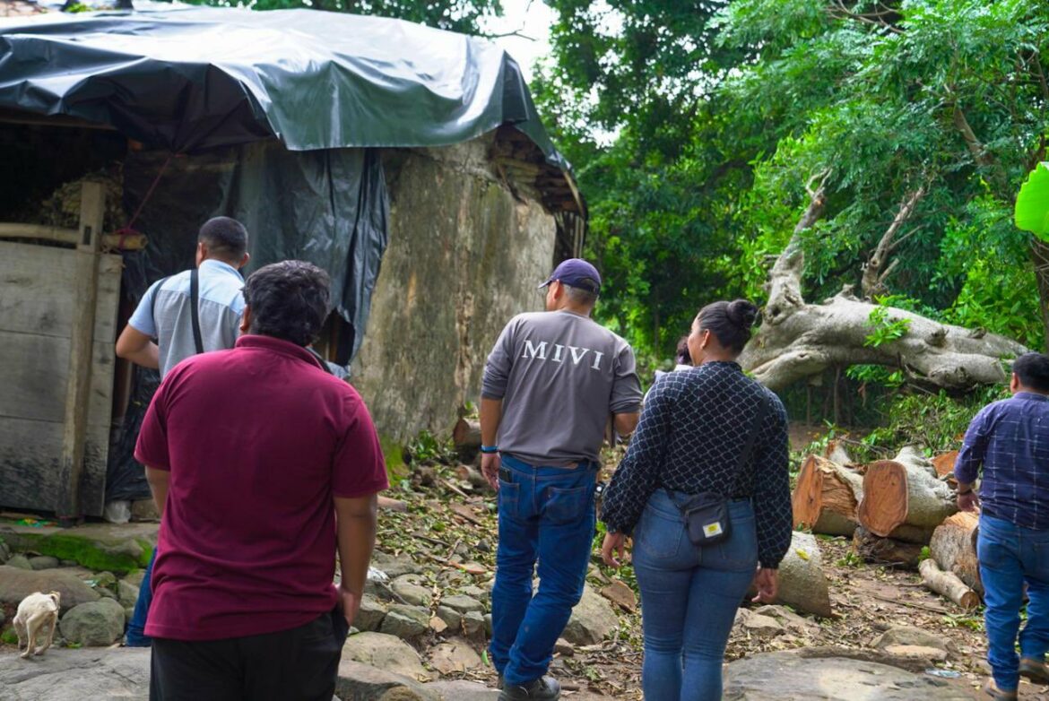 Continúan con las inspecciones en las viviendas reportadas como afectadas por las lluvias