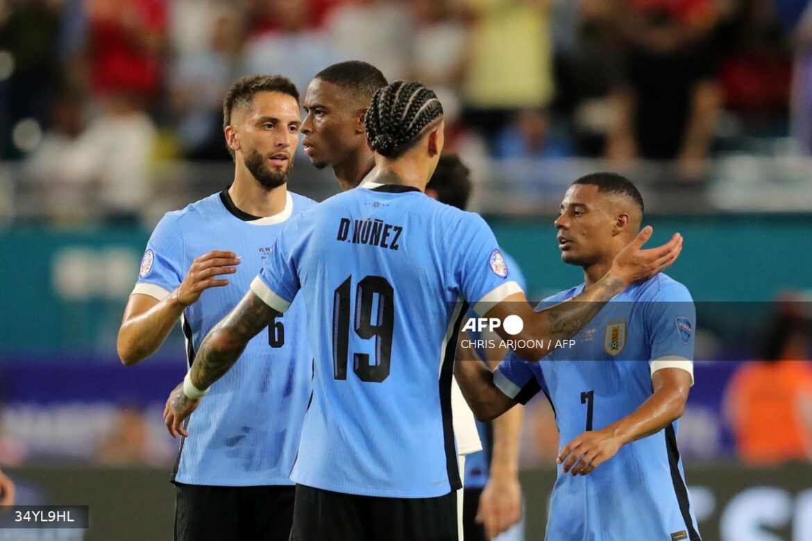 Uruguay sale a buscar la clasificación a cuartos ante una Bolivia herida