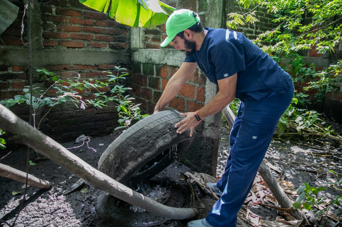 En periodos lluviosos el dengue puede tener «mayor agresividad», afirma el ministro Alabi