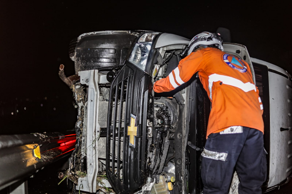 Vehículo con desperfectos mecánicos causa accidente de tránsito en carretera de Oro
