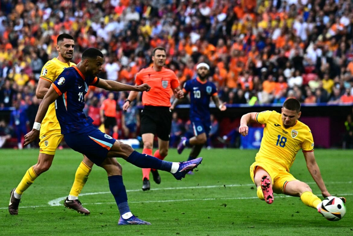 Gakpo lidera a Países Bajos a cuartos de la Eurocopa con goleada a Rumania