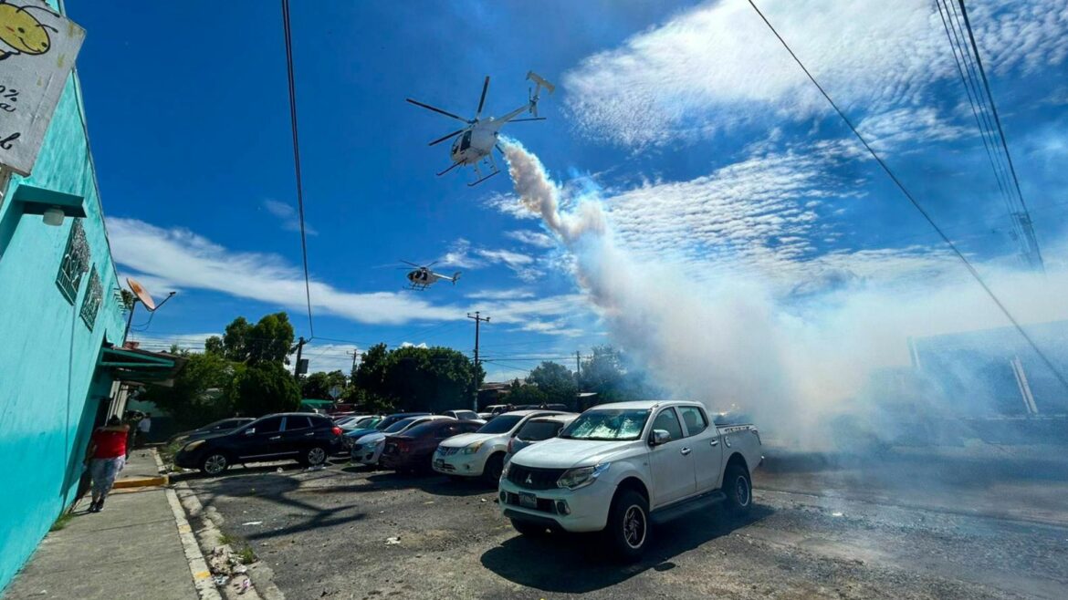 Helicópteros MD-530 inició la fumigación aérea en San Salvador ante la alerta roja por dengue