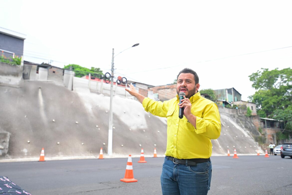 MOP entrega obra de mitigación en calle a Mariona, Mejicanos