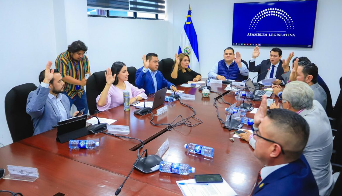 Ratifican acuerdo de préstamo para instalar planta de generación eléctrica con biogás en el río Acelhuate