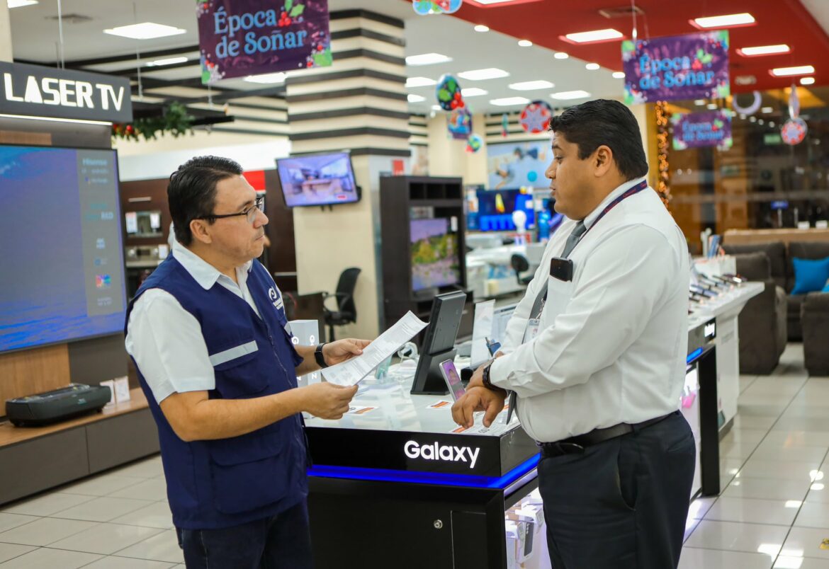 $106.9 millones han sido recuperados por la Defensoría del Consumidor a favor de 562 mil usuarios, desde el primer Gobierno de Bukele
