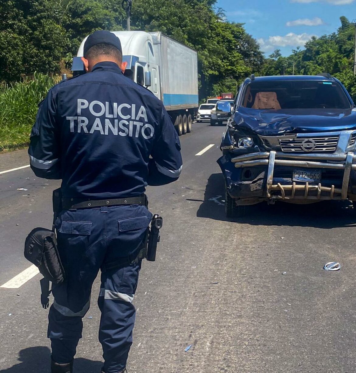 Motociclista muere en percance vial en carretera Panamericana