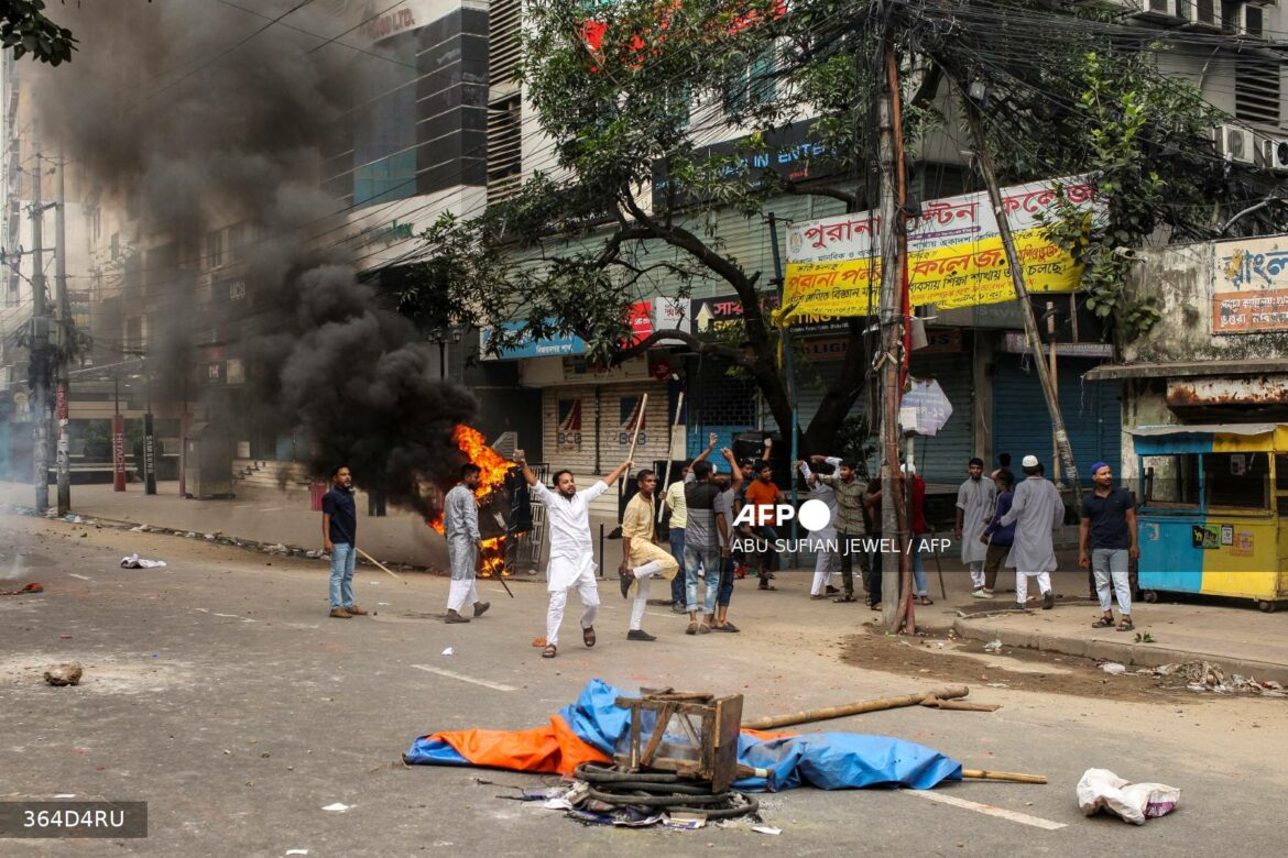 Al menos 105 muertos en manifestaciones en Bangladés, según el reporte de hospitales
