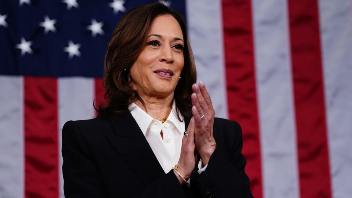 Kamala Harris recaudó 81 millones de dólares en 24 horas