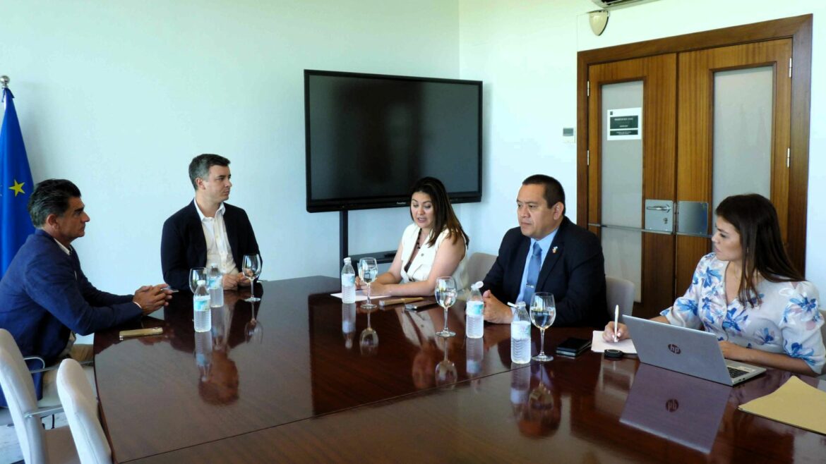 Encuentro de presentación de El Salvador como destino turístico y de inversiones