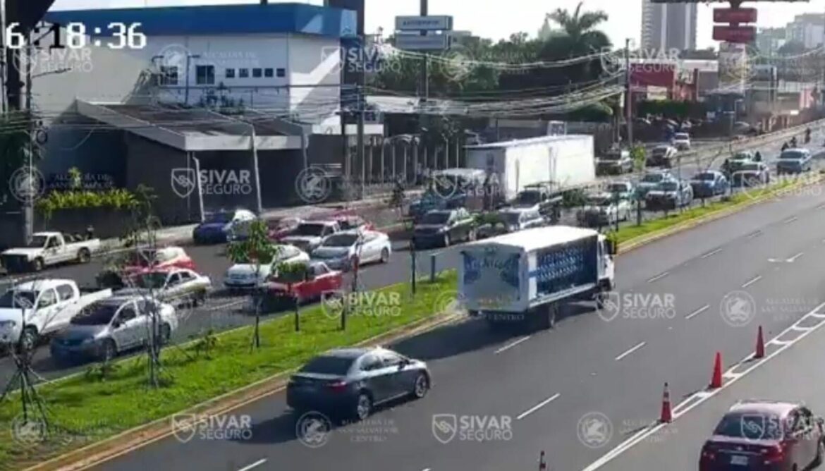 Otra rastra provoca múltiple accidente en el bulevar Los Próceres
