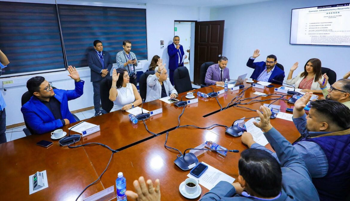 Bukele propone reducir tiempos en otorgar permisos de construcción para generar «ciudades prósperas»