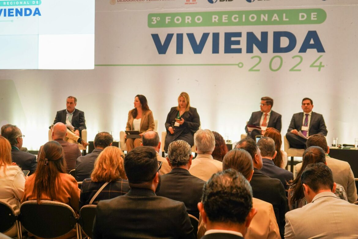 FONAVIPO con apoyo del BID desarrollará un programa de vivienda verde en El Salvador