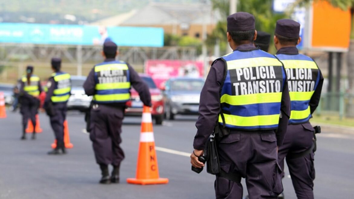 VMT intensificará controles vehiculares durante vacaciones agostinas, aseguró viceministro Reyes
