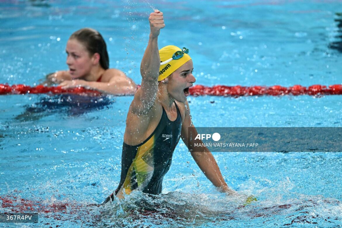 La australiana McKeown revalida oro de los 100 m espalda con récord olímpico
