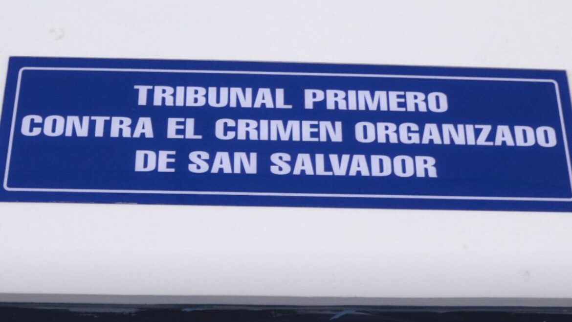 Envían a juicio a acusados de revelar información personal a través de medios informáticos