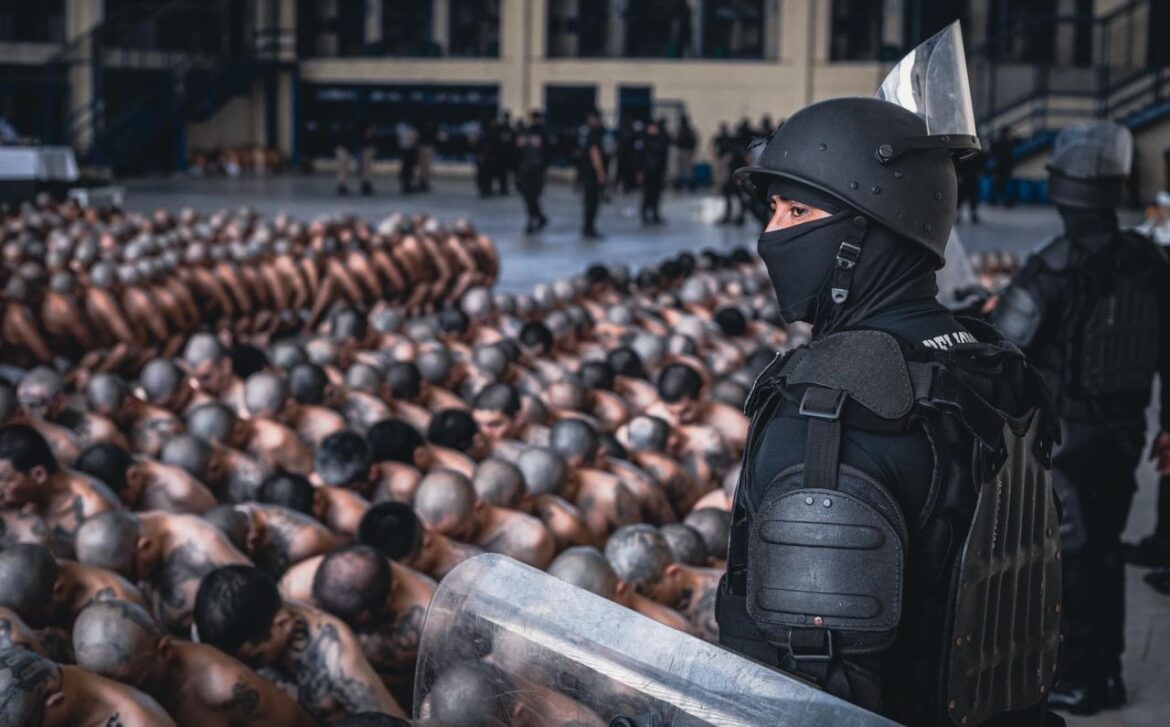 Diputados aprobaron incorporar $204 millones a diferentes instituciones del sector público: $122.7 millones para el combate contra pandillas