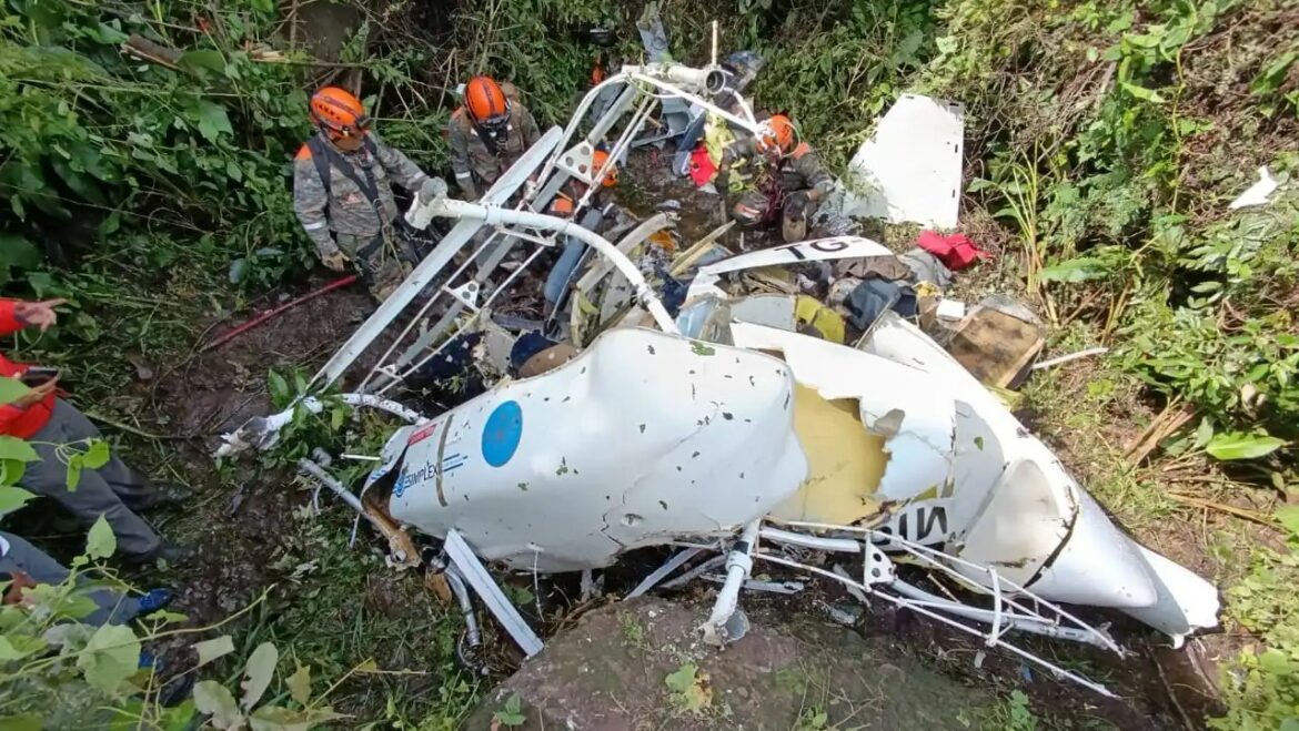 Hallan helicóptero perdido con sus dos ocupantes muertos en Guatemala