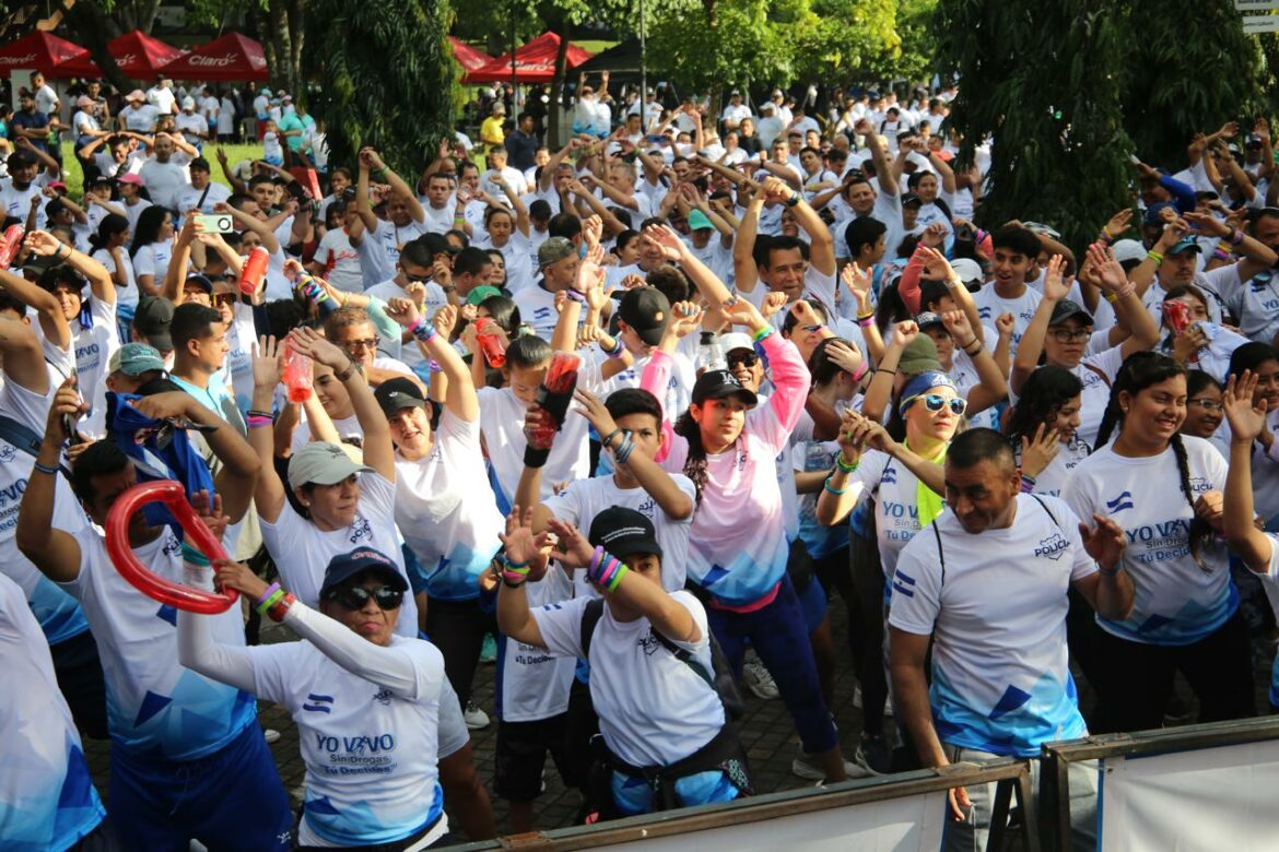 Festival Atlético Policial en el parque Cuscatlán