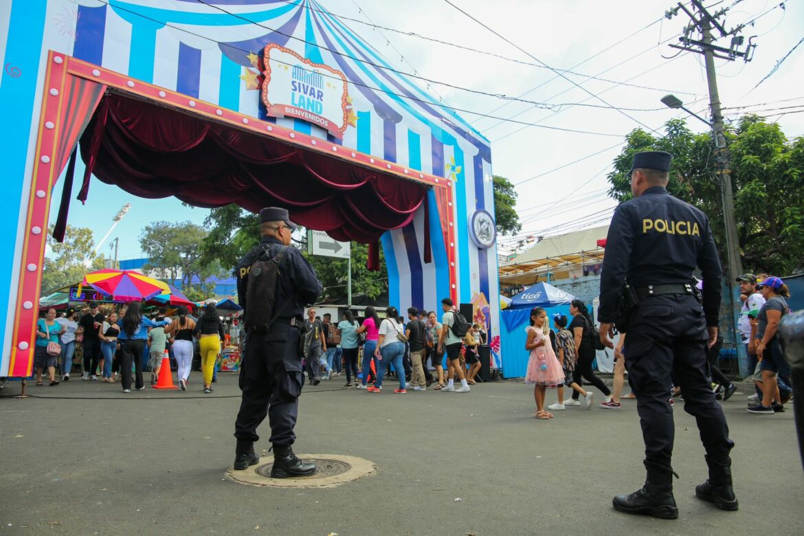 «Estamos viviendo unas fiestas agostinas en total seguridad y libertad», afirmó el titular de Seguridad