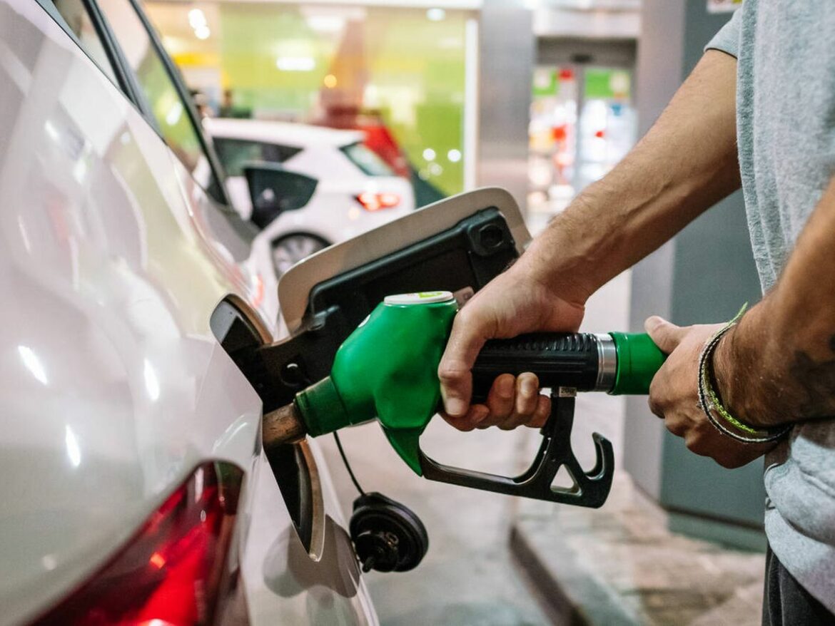 Precios del combustible bajarán hasta $0.09 para la próxima quincena, ¿Cuánto tiempo estará vigente?