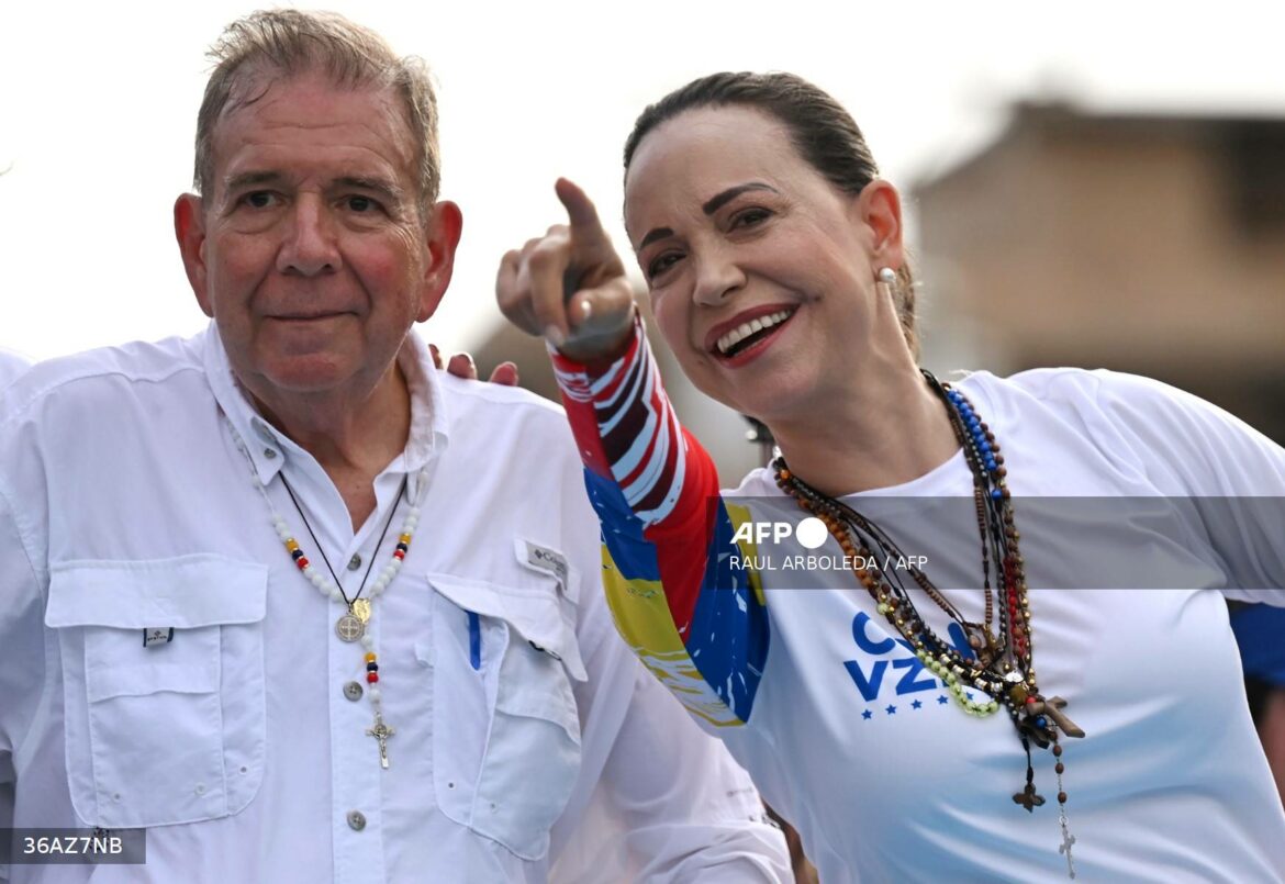 Venezuela abre investigación penal contra opositores González Urrutia y Machado