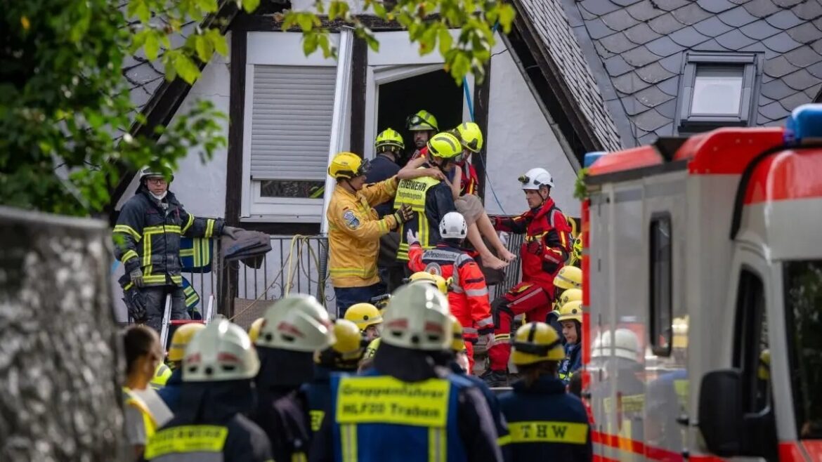 Dos muertos y varios heridos en el derrumbe de un hotel en Alemania